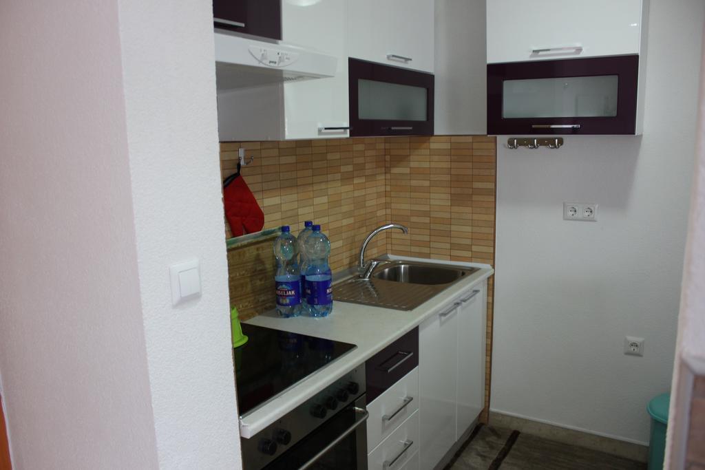 Apartments Zoni Влашич Екстериор снимка
