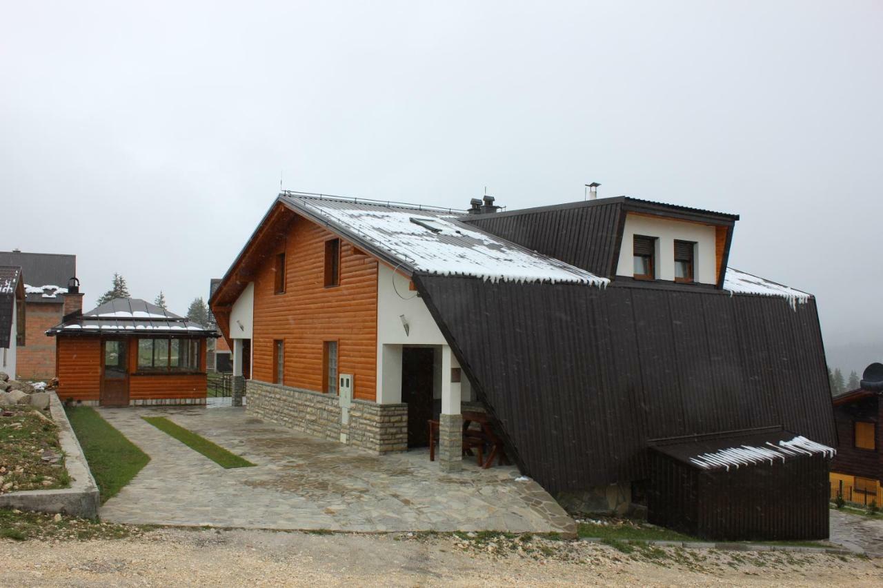 Apartments Zoni Влашич Екстериор снимка