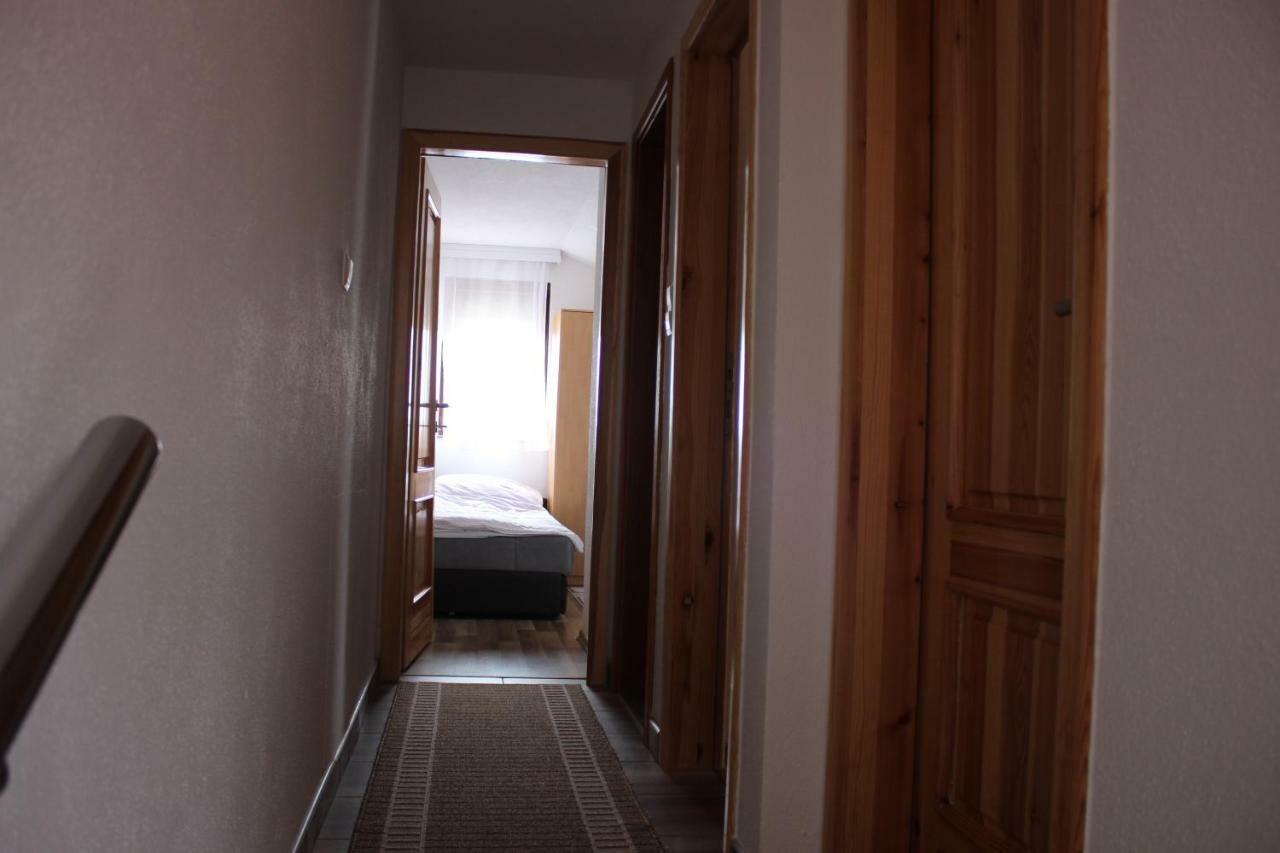 Apartments Zoni Влашич Екстериор снимка